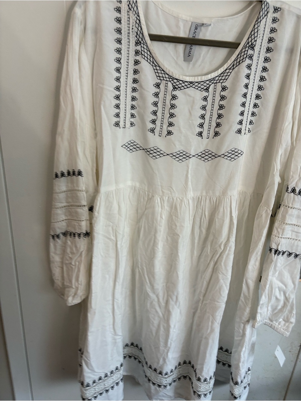 Grace + Karma Women’s Embroidered White Boho Dress -
Size XL - Picture 3 of 7